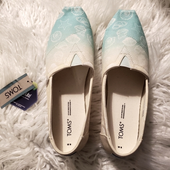 New Tom's Super Cute Multi Ombre Seashell Print Size 8 - Picture 6 of 6